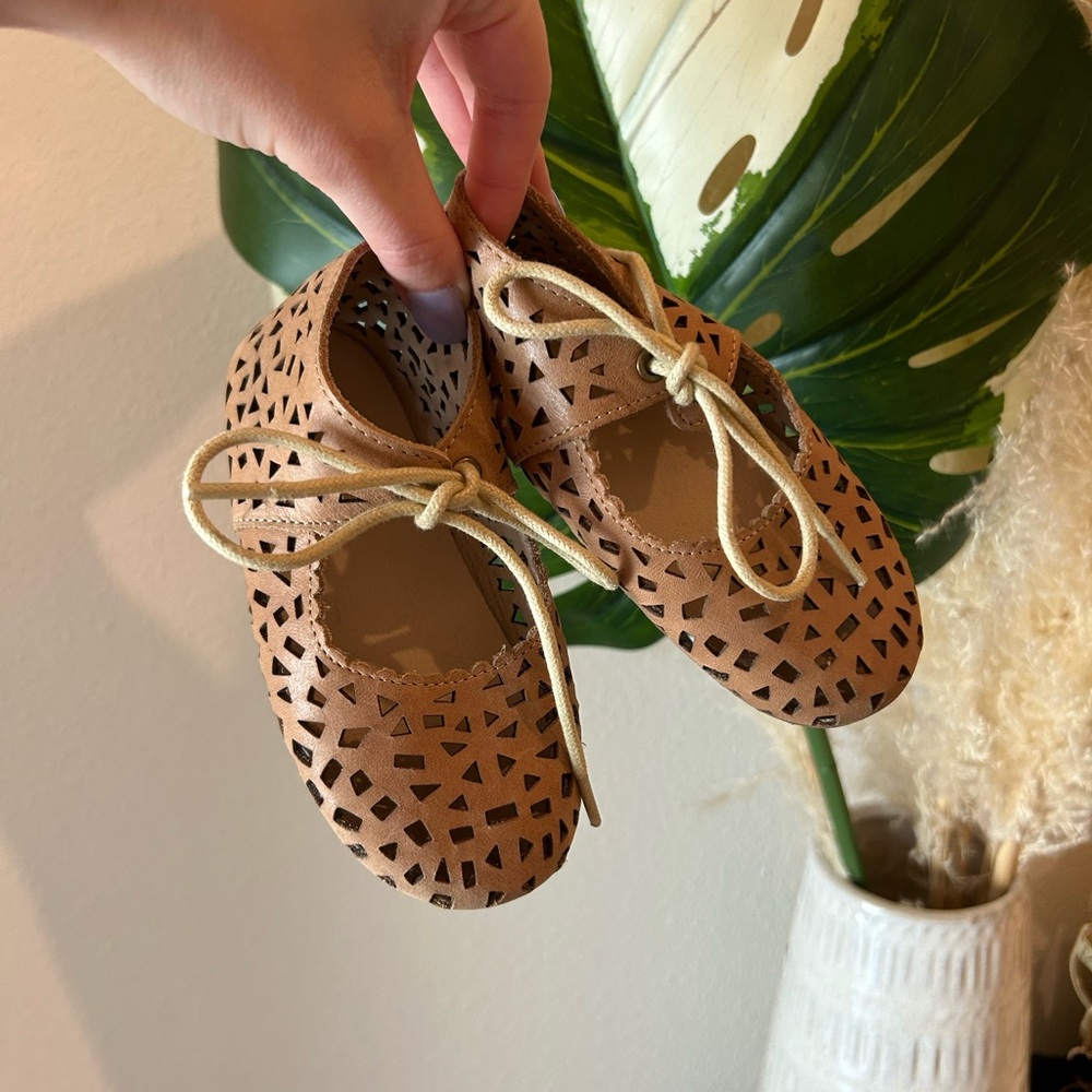 Consciously baby shoe